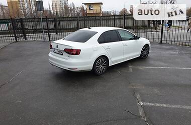 Volkswagen Jetta SPORT  2015