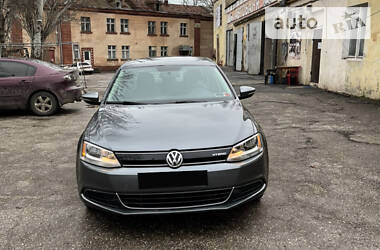 Volkswagen Jetta hybrid 2013