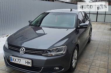 Volkswagen Jetta SE 2014