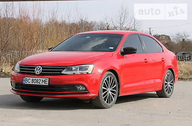 Volkswagen Jetta Sport   2015