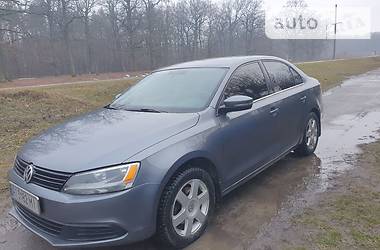 Volkswagen Jetta  2014