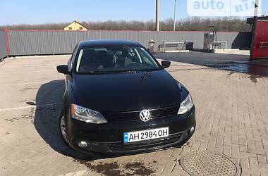 Volkswagen Jetta  2011