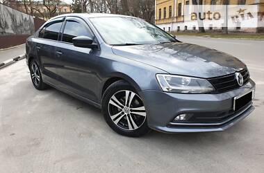 Volkswagen Jetta  2015