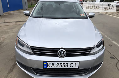 Volkswagen Jetta SE 2013