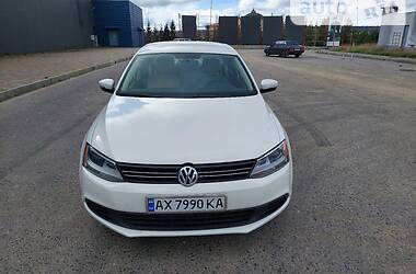 Volkswagen Jetta SE 2011