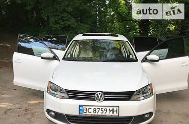 Volkswagen Jetta  2014