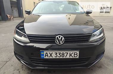 Volkswagen Jetta  2010