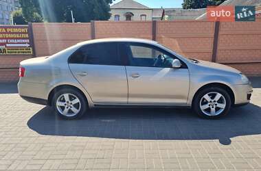 Volkswagen Jetta  2006