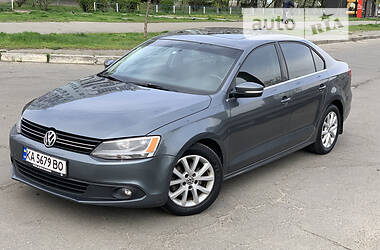 Volkswagen Jetta  2013