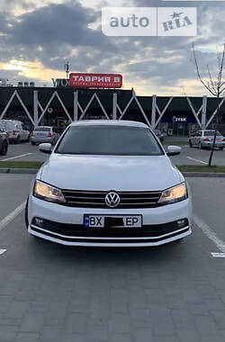 Volkswagen Jetta  2014