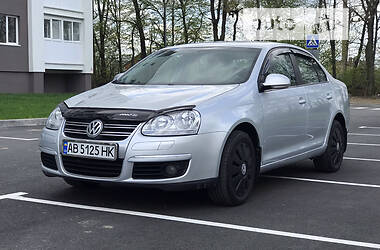 Volkswagen Jetta  2007