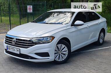 Volkswagen Jetta  2019