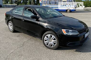 Volkswagen Jetta  2011