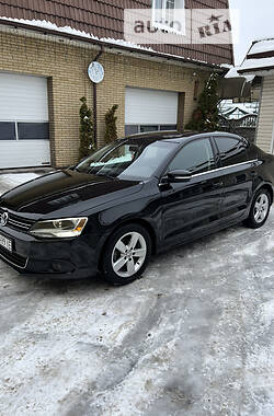 Volkswagen Jetta  2013