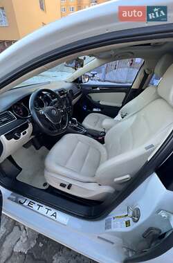 Volkswagen Jetta 2016