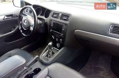 Volkswagen Jetta 2015