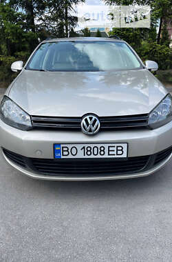 Volkswagen Jetta  2012