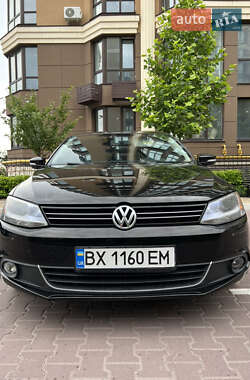 Volkswagen Jetta  2012