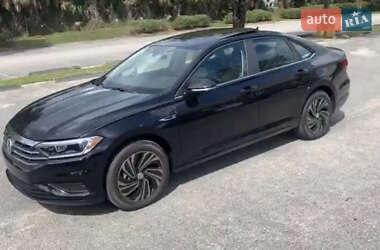 Volkswagen Jetta  2018