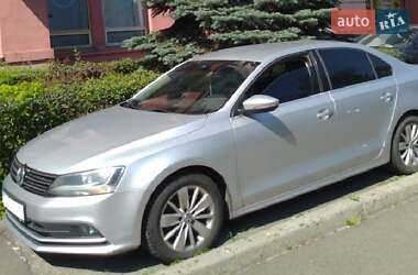 Volkswagen Jetta  2016