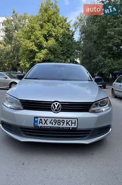 Volkswagen Jetta 2013