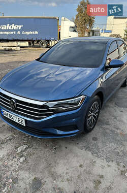 Volkswagen Jetta  2020