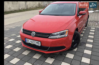 Volkswagen Jetta  2012