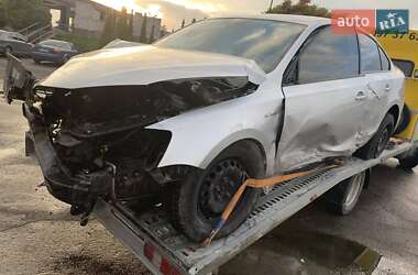 Volkswagen Jetta  2013