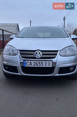 Volkswagen Jetta  2008