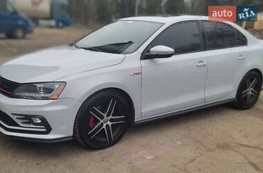 Volkswagen Jetta  2017