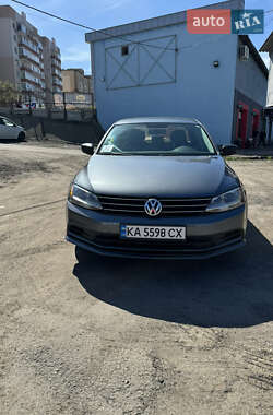 Volkswagen Jetta  2016