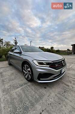 Volkswagen Jetta  2019