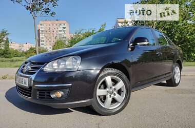 Volkswagen Jetta  2007