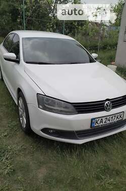 Volkswagen Jetta  2012