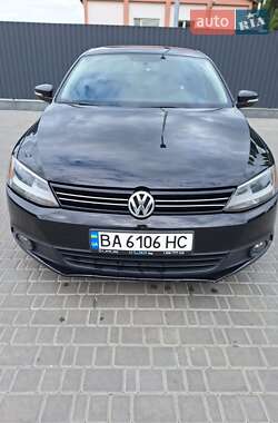 Volkswagen Jetta  2012