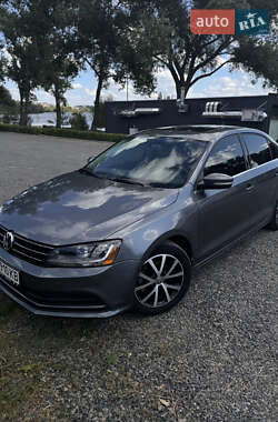 Volkswagen Jetta  2016