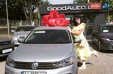 Volkswagen Jetta  2014