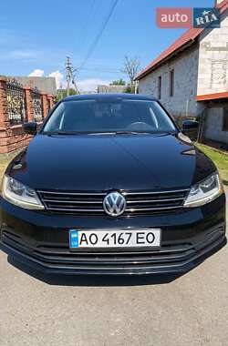 Volkswagen Jetta  2017