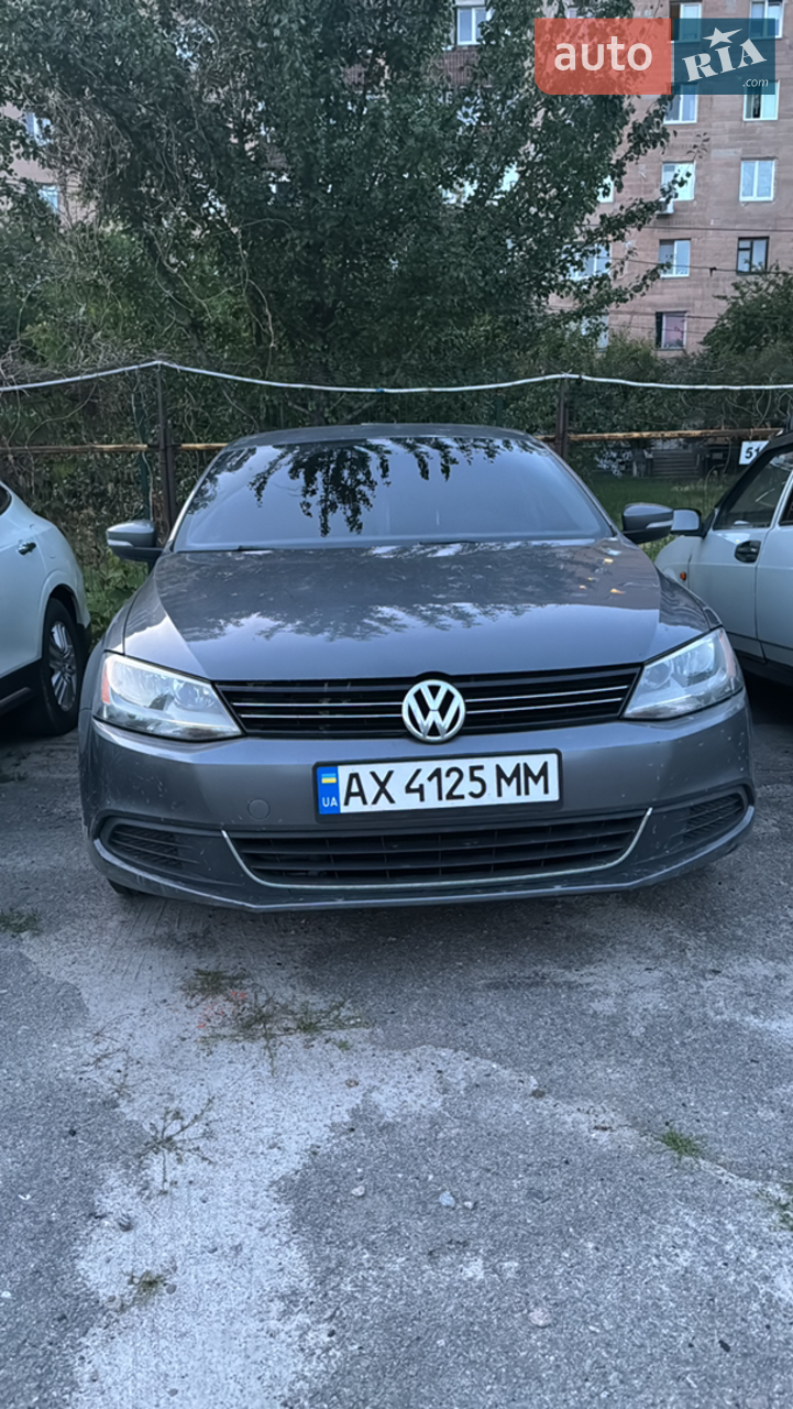 2012 Volkswagen Jetta - мініатюра 3