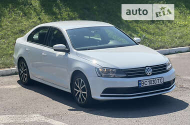 Volkswagen Jetta  2016