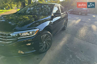 Volkswagen Jetta  2019