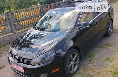 Volkswagen Jetta  2014