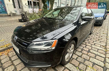 Volkswagen Jetta  2013