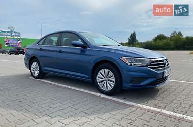 Volkswagen Jetta  2020