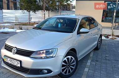 Volkswagen Jetta  2011