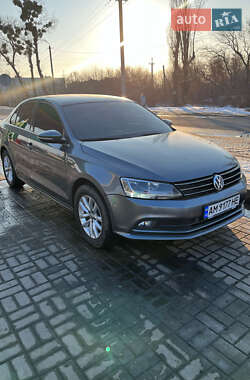 Volkswagen Jetta  2016