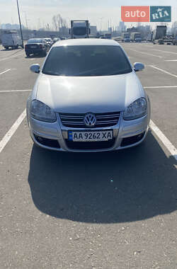 Volkswagen Jetta  2008