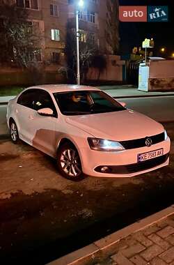 Volkswagen Jetta  2012