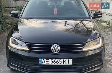 Volkswagen Jetta  2017