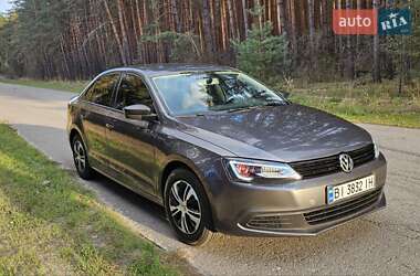 Volkswagen Jetta  2012